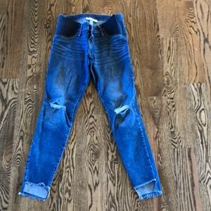 Side panel distressed maternity jeans